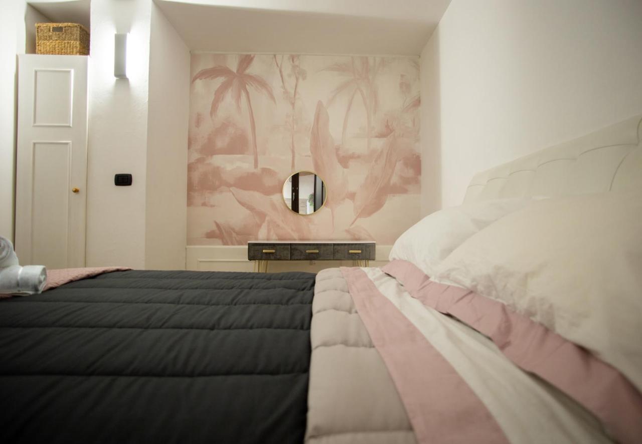 Casa Colombo - The Fab Stay Brindisi Exterior foto